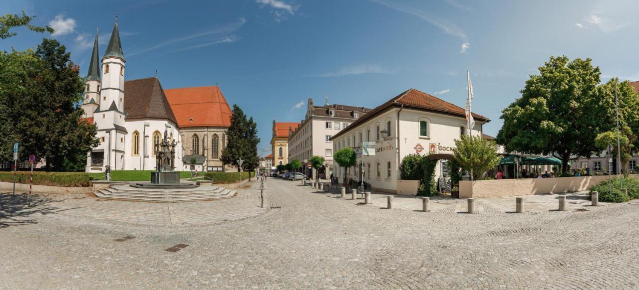 Gockerlwirt & Pilgerpension Altötting Exterior foto